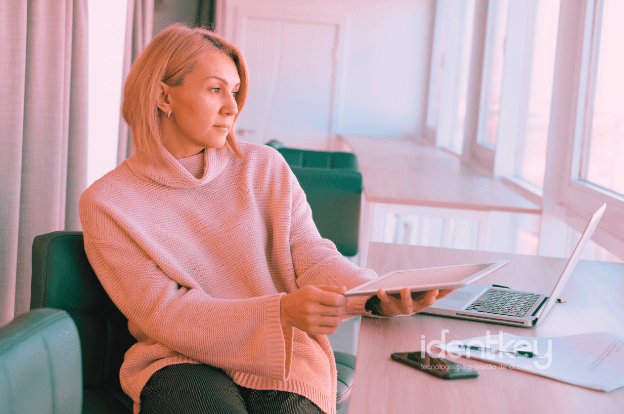 Gestão de chaves feita com sistema da Identkey: segurança, rastreabilidade e eficiência para empresas e concessionárias.